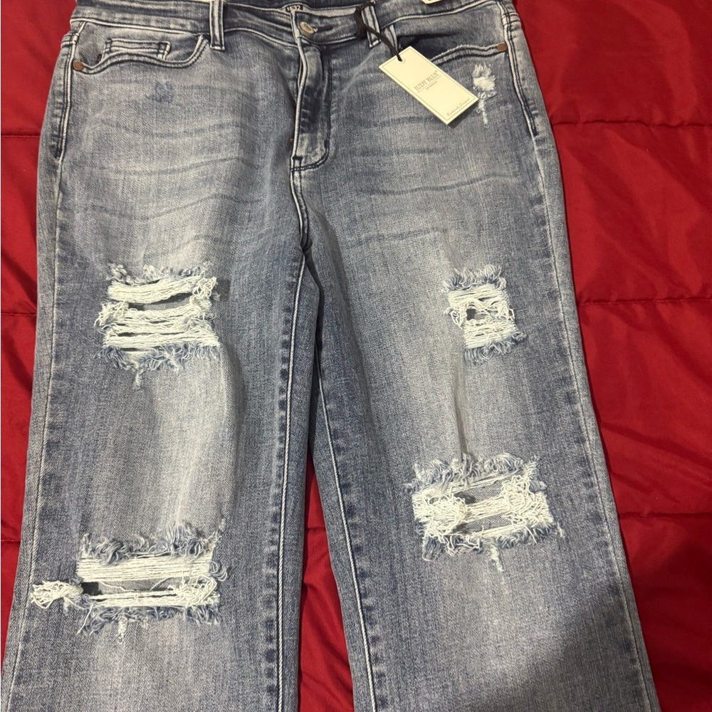 Judy Blue Distressed Straight leg NWT